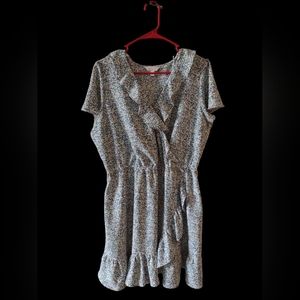 Lauren Conrad XL floral dress